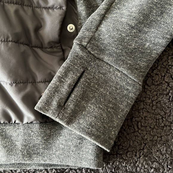 Abercrombie & Fitch | Lightweight Hooded Jacket - Picture 4 of 5
